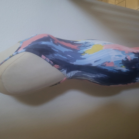 Colorful Abstract Bodycon Dress - Picture 4 of 6